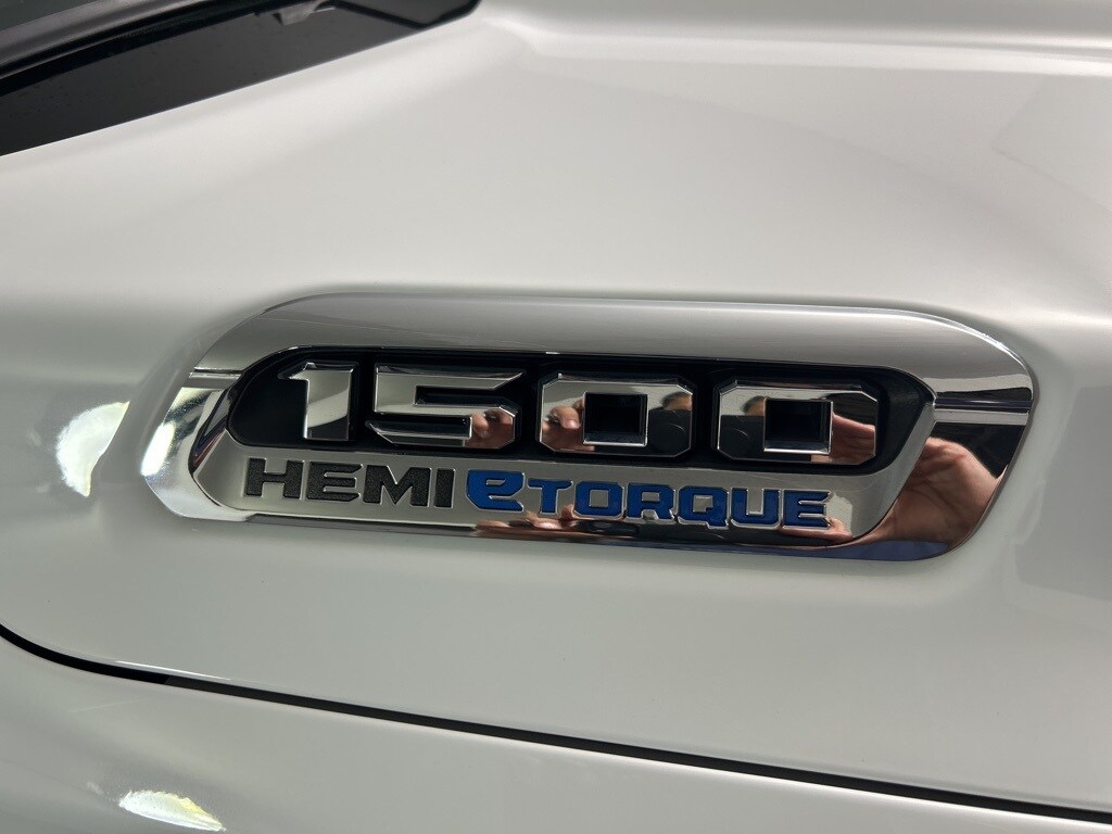 2022 Ram 1500 Big Horn Lone Star photo 3