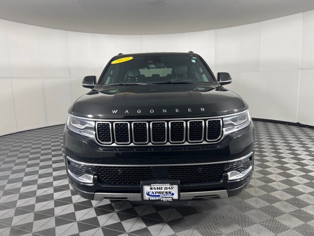 2022 Jeep Wagoneer Series III photo 2