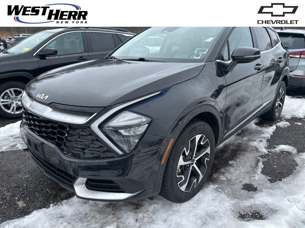 Used 2023 Kia Sportage Hybrid EX SUV