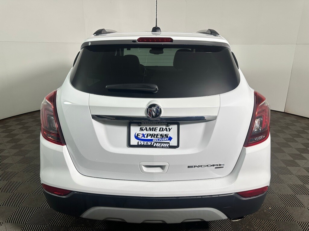 Used 2022 Buick Encore Preferred SUV