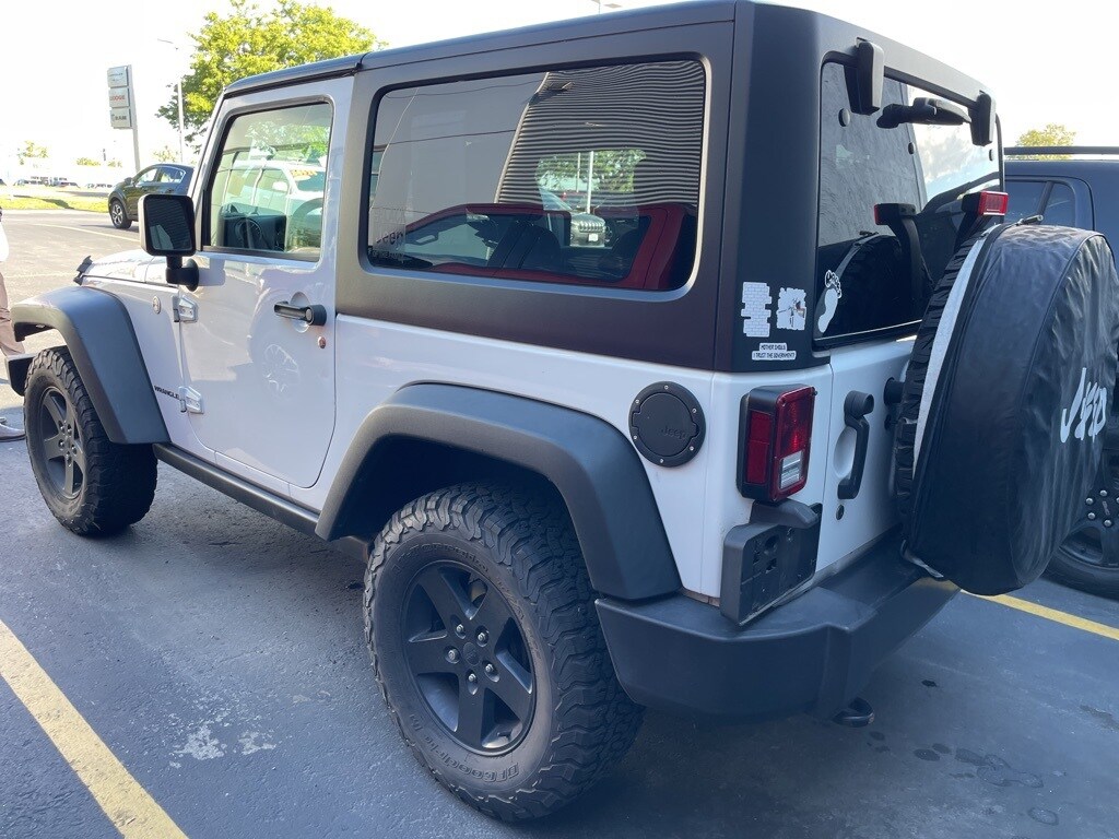 2017 Jeep Wrangler Big Bear photo 3