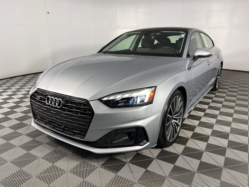 2023 Audi A5 Quattro Premium Plus photo 4