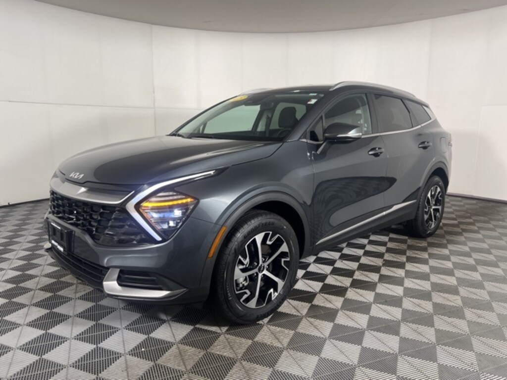 Used 2025 Kia Sportage EX SUV
