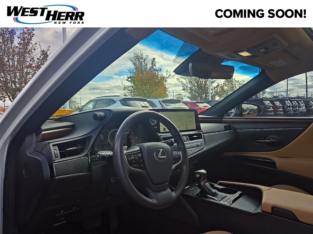 Used 2023 Lexus ES 250 Sedan
