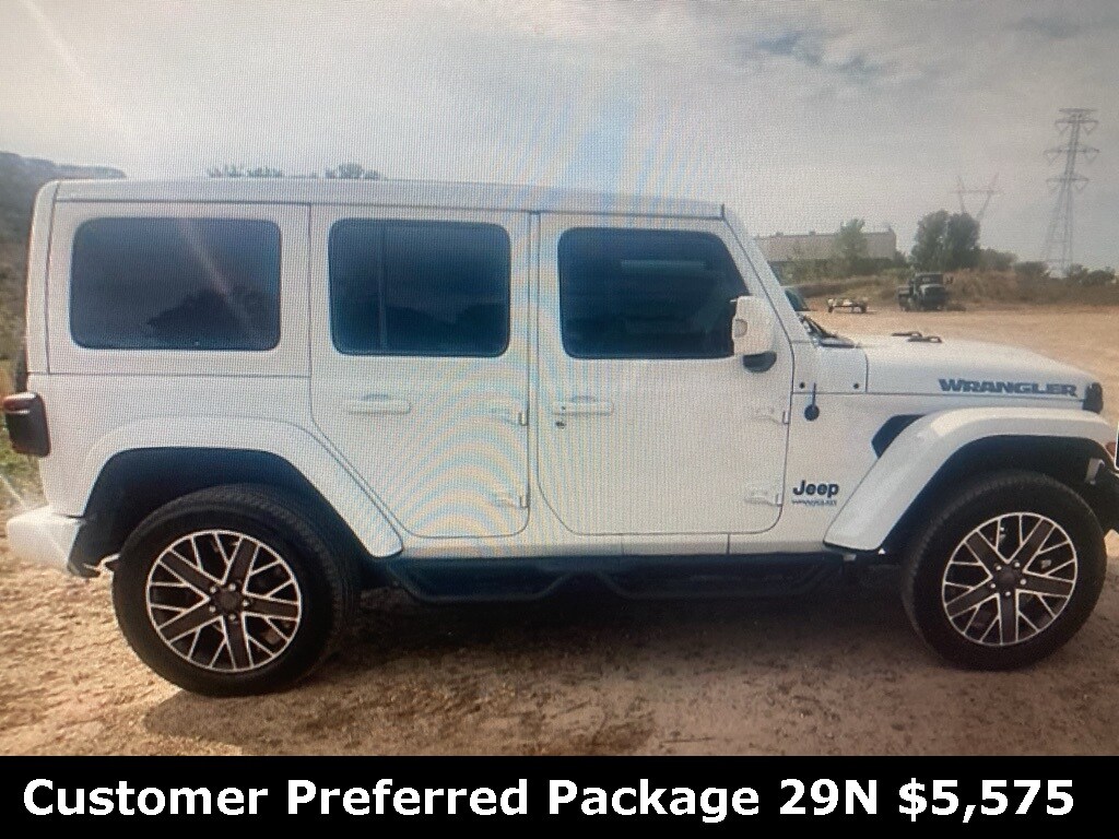 2022 Jeep Wrangler Unlimited 4xe Sahara High Altitude photo 3
