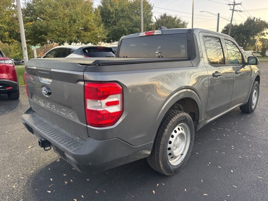Used 2025 Ford Maverick XL Truck SuperCrew