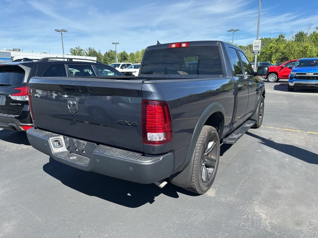 2021 Ram 1500 Classic Warlock photo 2