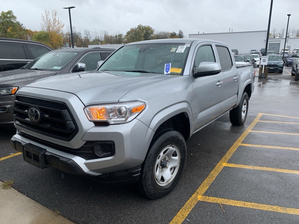 2022 Toyota Tacoma SR V6 photo 4