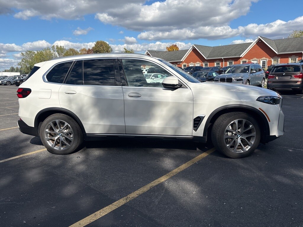 2026 Bmw X5 xDrive50e photo 2