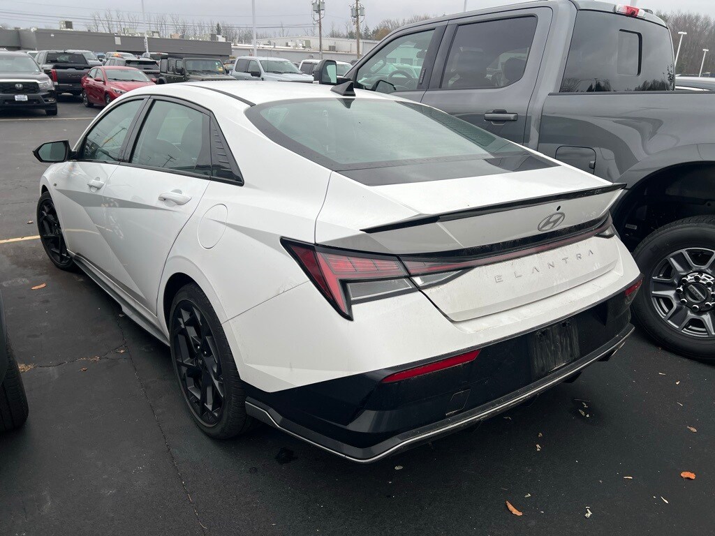 2025 Hyundai Elantra N Line photo 2