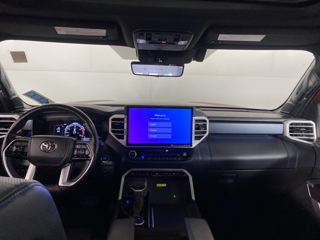 2022 Toyota Tundra Platinum photo 2