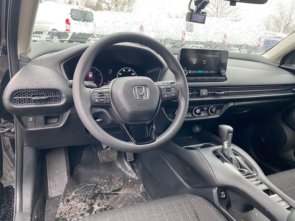 Used 2023 Honda HR-V LX AWD SUV