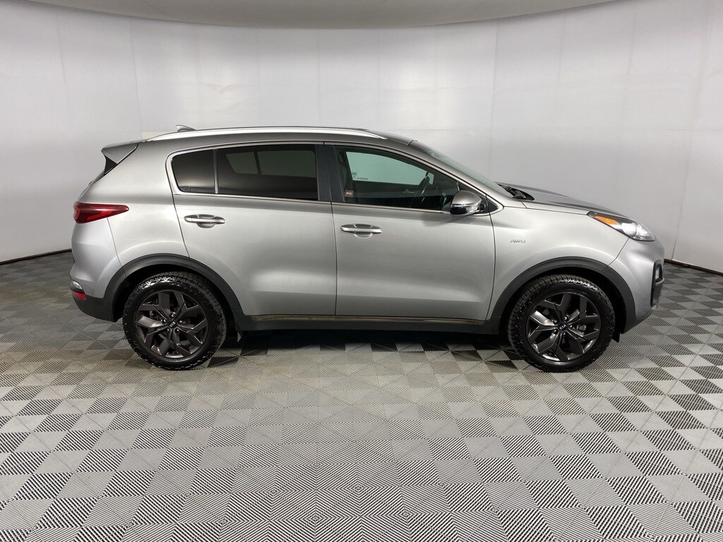 2020 Kia Sportage S photo 4