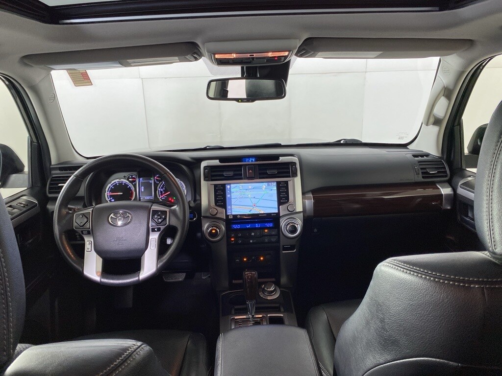 2020 Toyota 4Runner Limited photo 2