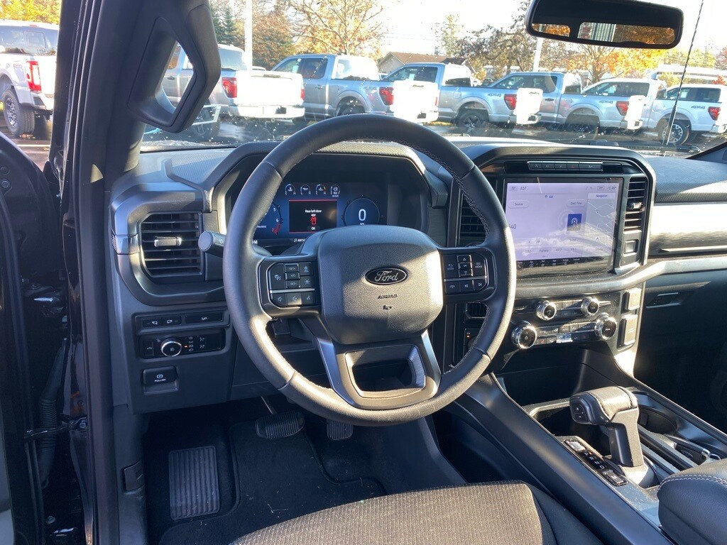 2024 Ford F-150 XLT photo 4