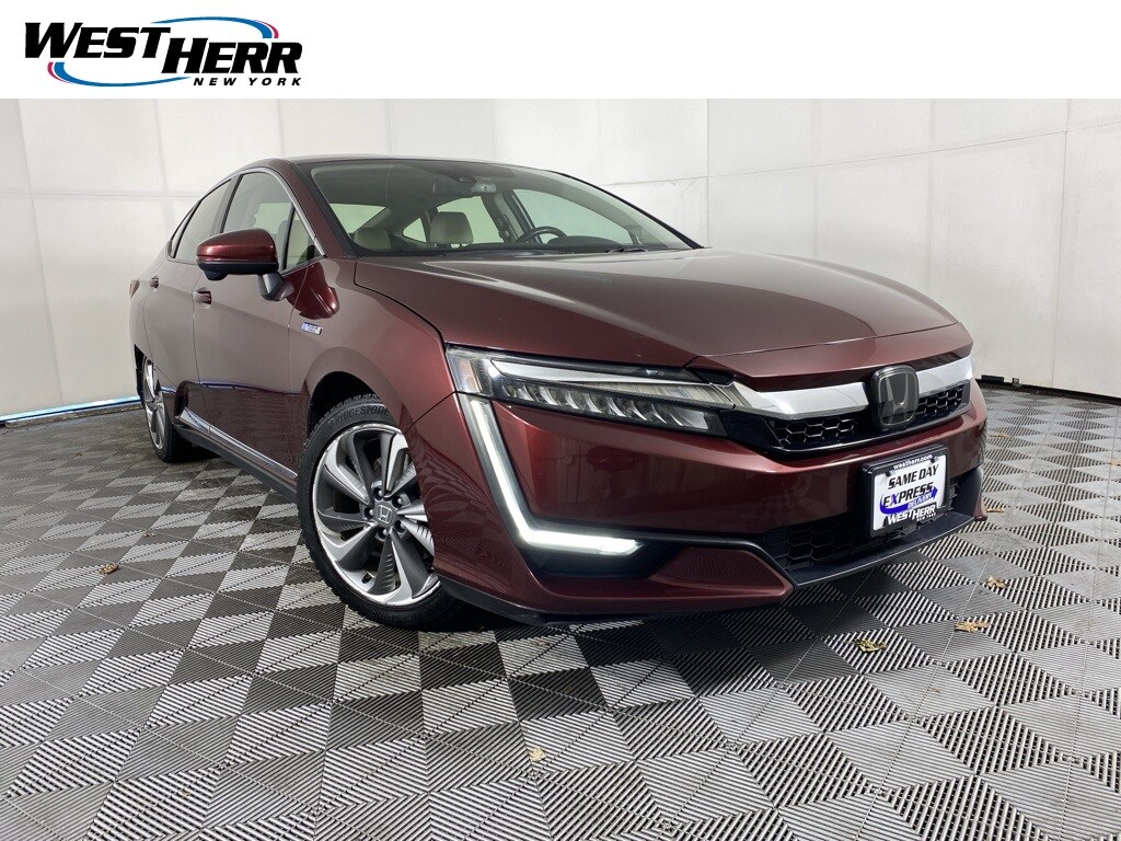 Used 2018 Honda Clarity Plug-In Hybrid Touring Sedan