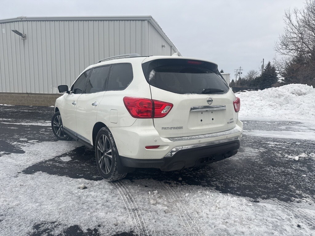 Used 2020 Nissan Pathfinder Platinum SUV