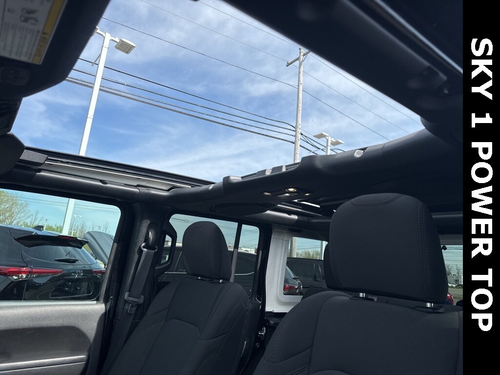 Used 2023 Jeep Wrangler 4-Door Altitude with VIN 1C4HJXDG6PW620245 for sale in Bowmansville, NY