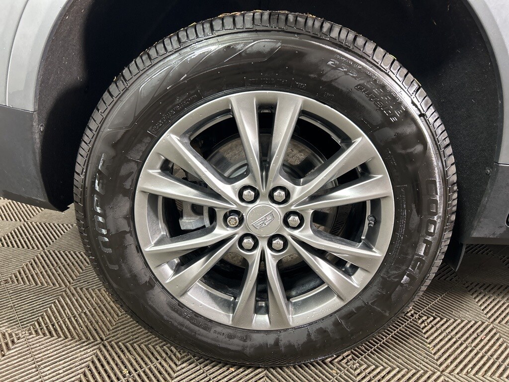 2023 Cadillac XT5 Premium Luxury photo 3