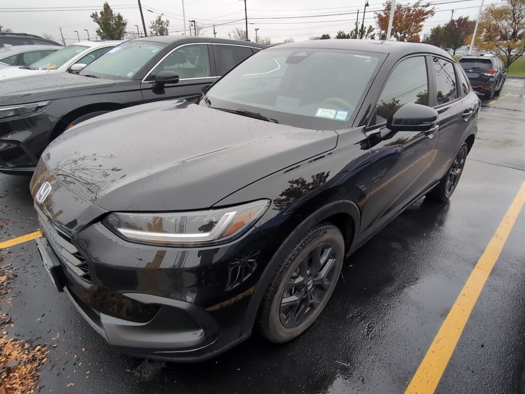 2024 Honda HR-V Sport photo 2