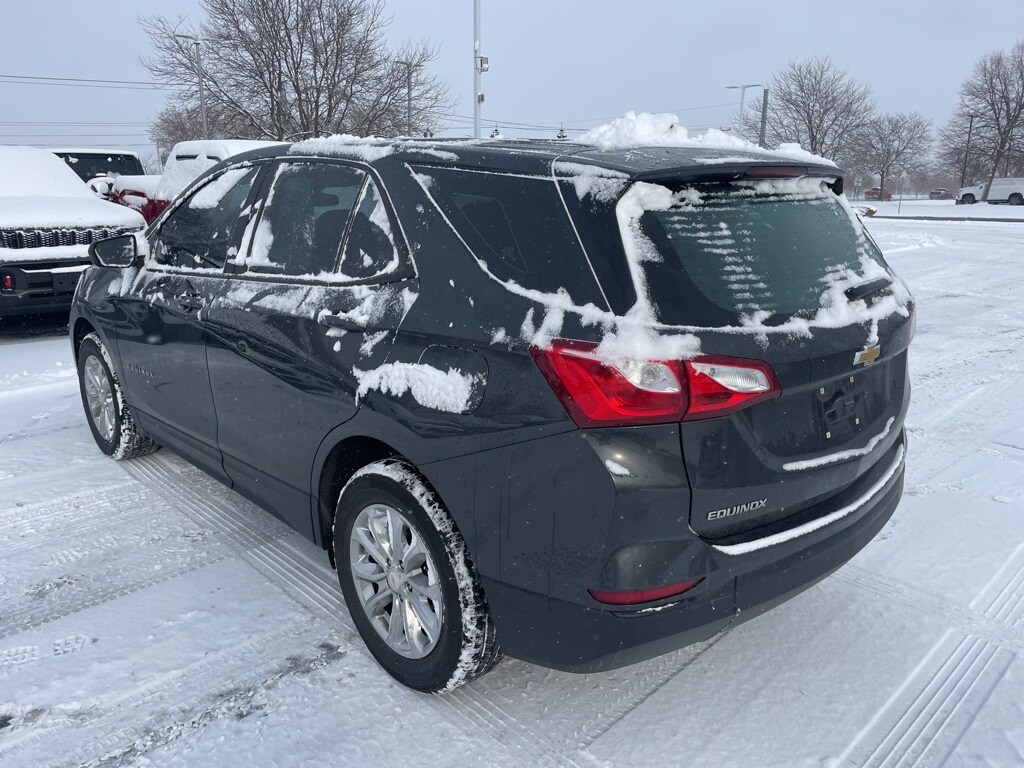 Used 2020 Chevrolet Equinox LS w/1LS SUV