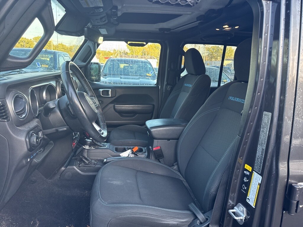 2023 Jeep Wrangler 4xe Rubicon photo 2