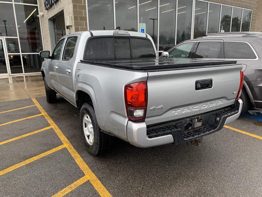 2022 Toyota Tacoma SR V6 photo 3