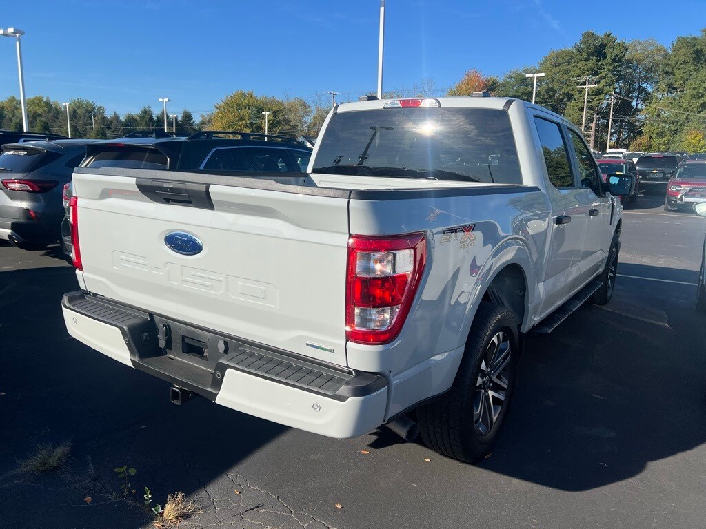 2023 Ford F-150 XL photo 2