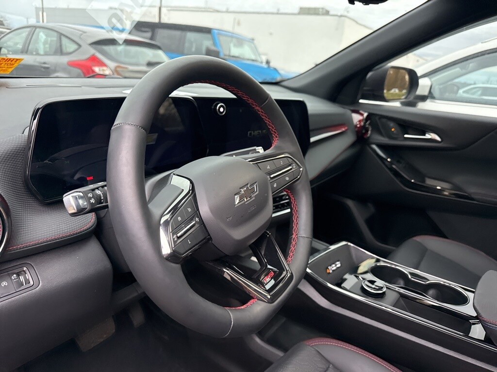 Used 2025 Chevrolet Equinox RS SUV