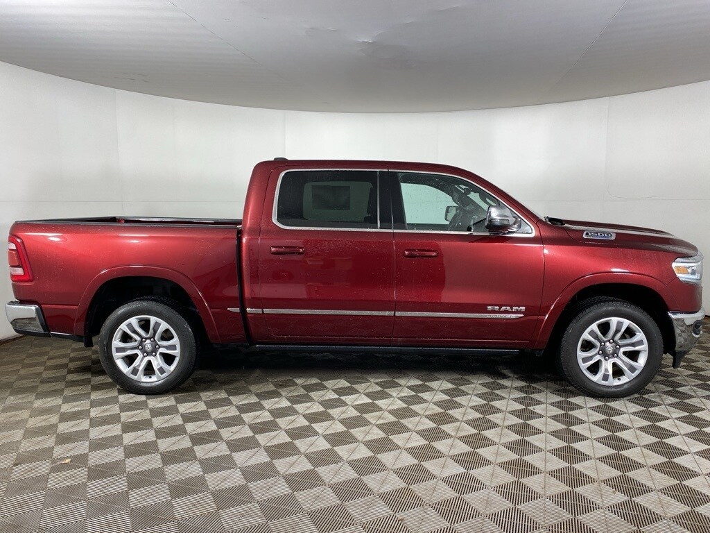 2023 Ram 1500 Limited photo 2