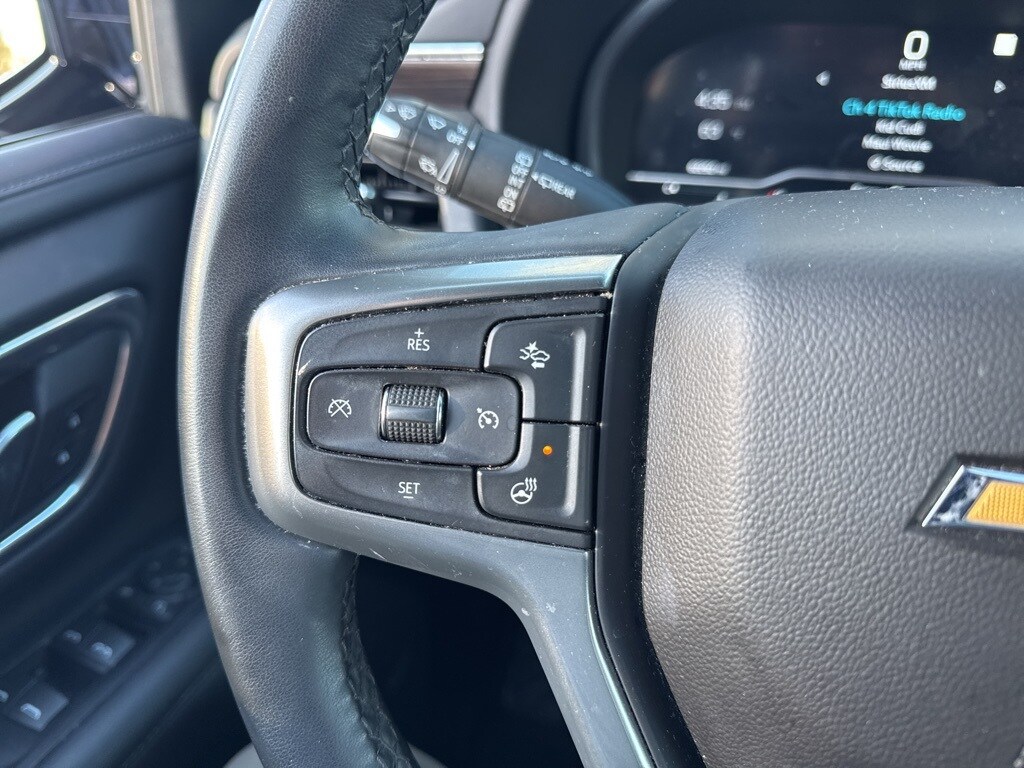 2023 Chevrolet Tahoe LT photo 3