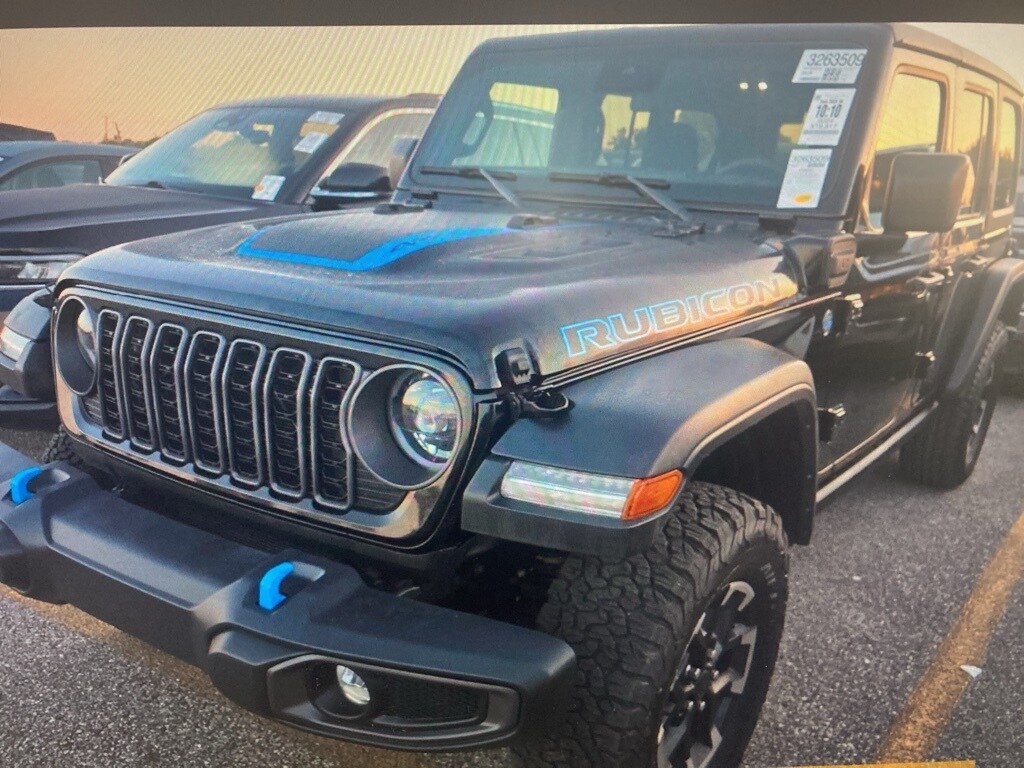2024 Jeep Wrangler 4xe Rubicon photo 4
