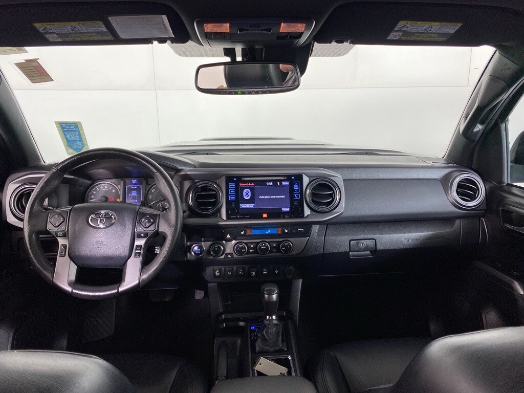 2019 Toyota Tacoma TRD Sport V6 photo 2