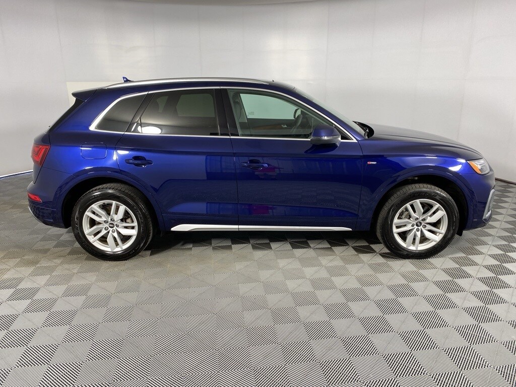 2022 Audi Q5 45 S line Premium photo 4