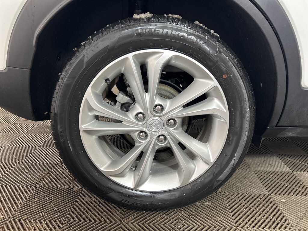 Used 2023 Buick Encore GX Preferred SUV