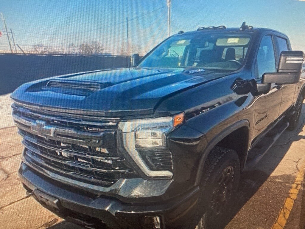 Used 2024 Chevrolet Silverado 2500 HD LT Truck Crew Cab
