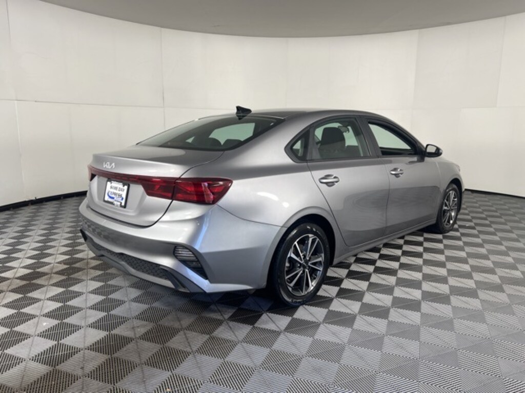 Used 2023 Kia Forte LXS Sedan
