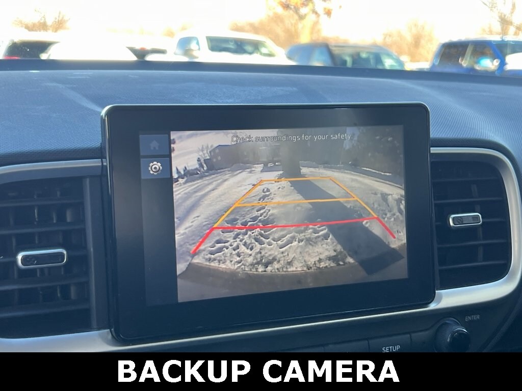 Used 2023 Hyundai Venue SE SUV