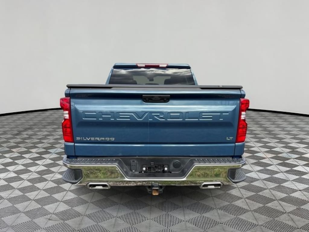 Used 2024 Chevrolet Silverado 1500 LT w/1LT Truck Crew Cab