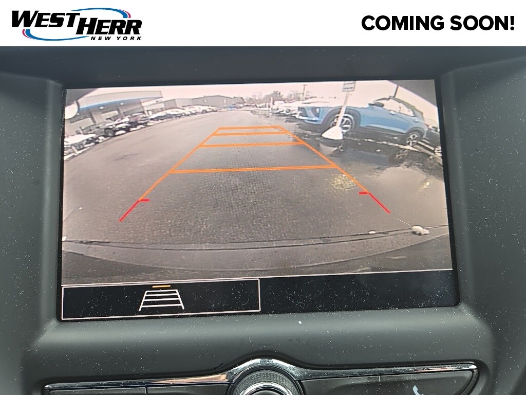 2023 Chevrolet Trailblazer LS photo 4