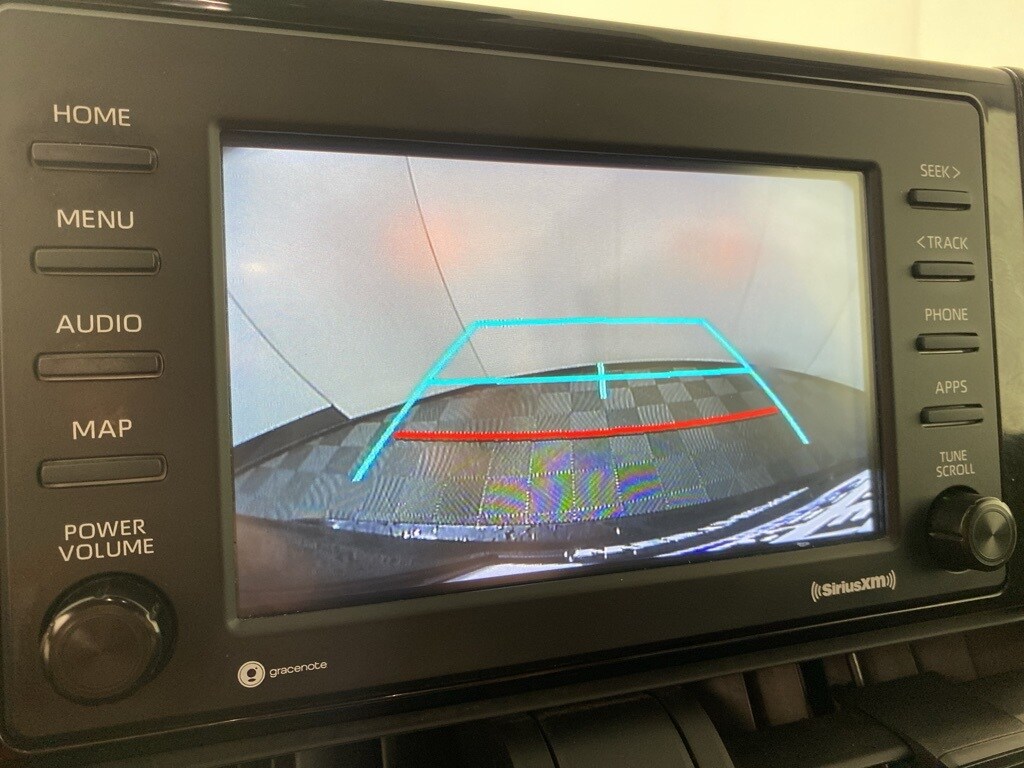 2022 Toyota RAV4 Hybrid LE photo 2