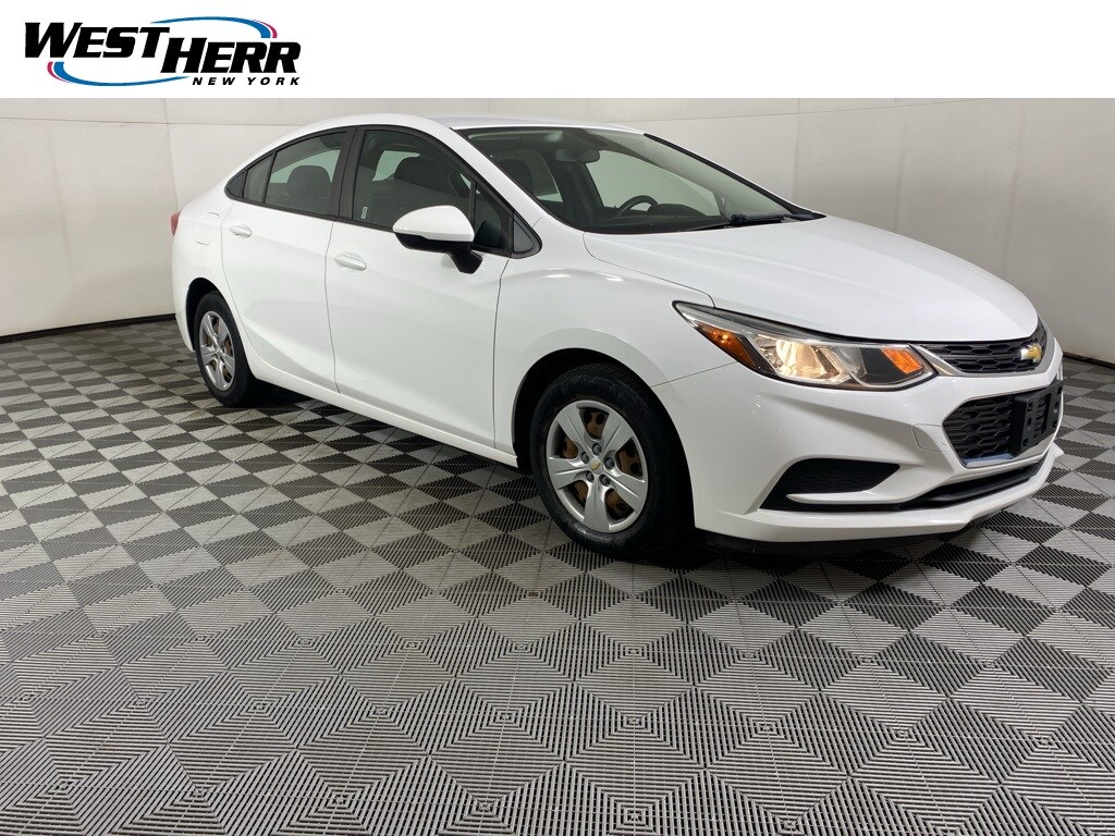 Used 2018 Chevrolet Cruze LS Auto Sedan