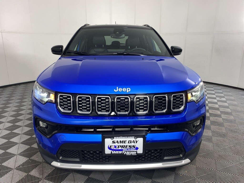 2025 Jeep Compass Limited photo 2