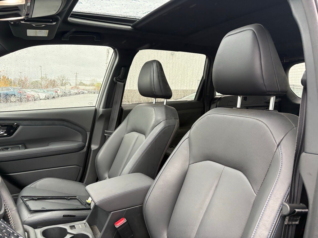 Used 2025 Subaru Forester Limited SUV