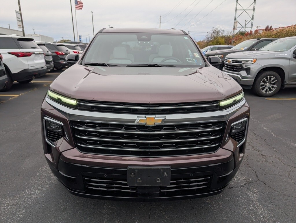 Used 2025 Chevrolet Traverse High Country SUV