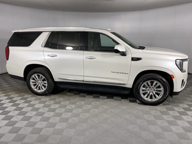 2022 Gmc Yukon SLT photo 4
