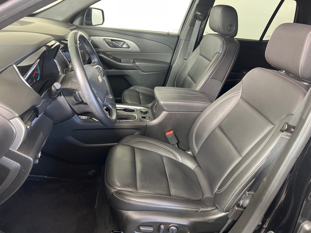 Used 2023 Chevrolet Traverse LT Leather SUV