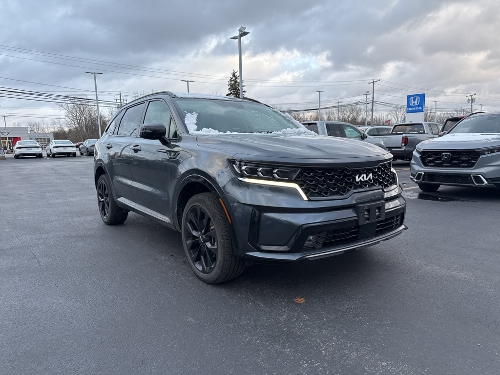 Used 2023 Kia Sorento SX SUV