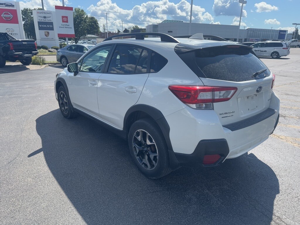2019 Subaru Crosstrek 2.0i Premium photo 3