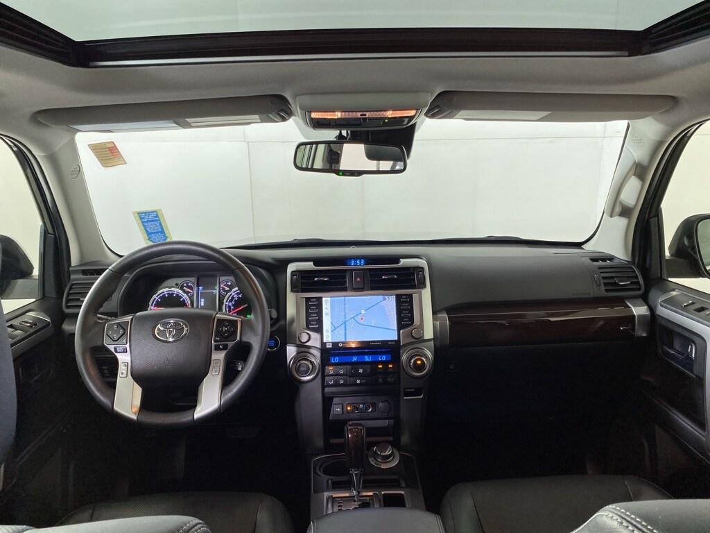 2022 Toyota 4Runner Limited photo 2